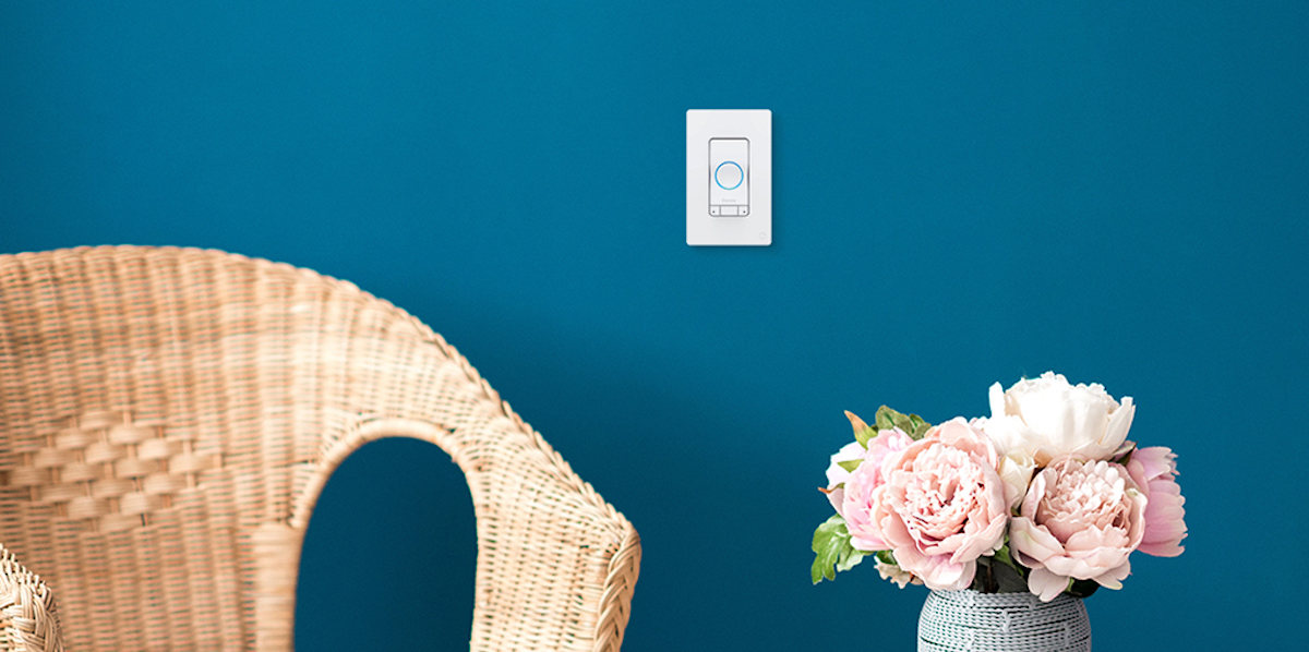 iDevices News, How does a smart light switch work?